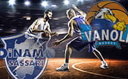 Due cestisti in azione durante una partita di basket e i loghi di Dinamo Sassari e Vanoli Cremona