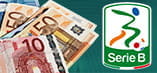 Alcune banconote di diversi tagli e il logo della Serie B