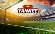  Il logo del sistema Super Yankee e sullo sfondo un campo da calcio